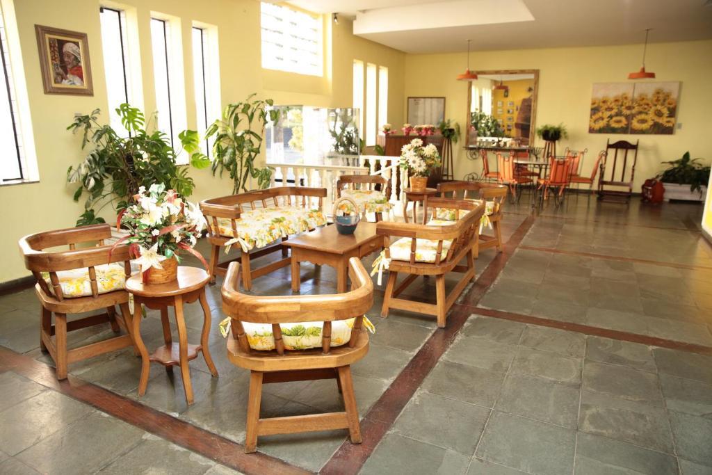 Hotel Platino Сан-Лоренсу Экстерьер фото